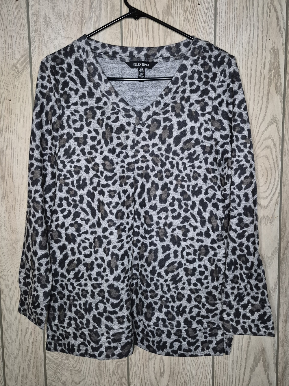Ellen Tracy Gray and Black Leopard V-Neck Long Sleeve Top